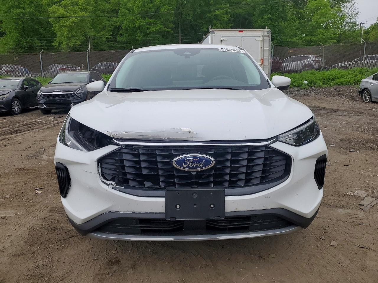 FORD ESCAPE 2024 — 6