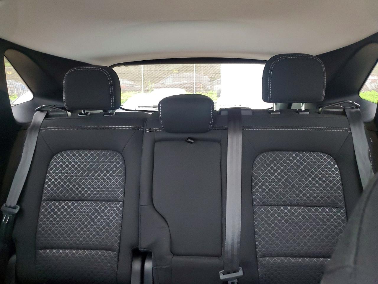 FORD ESCAPE 2024 — 11
