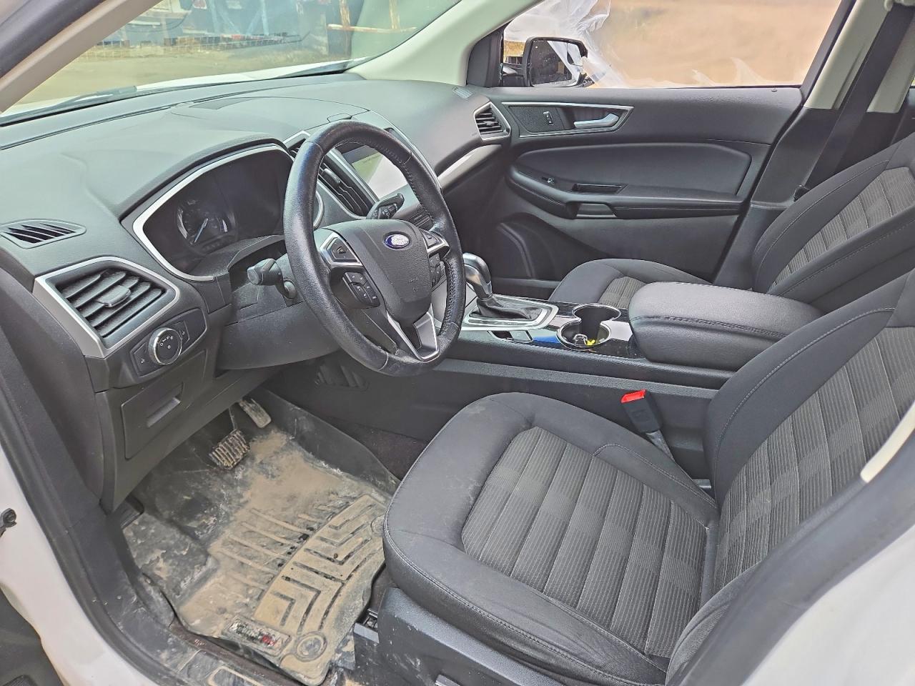 FORD EDGE 2016 — 8
