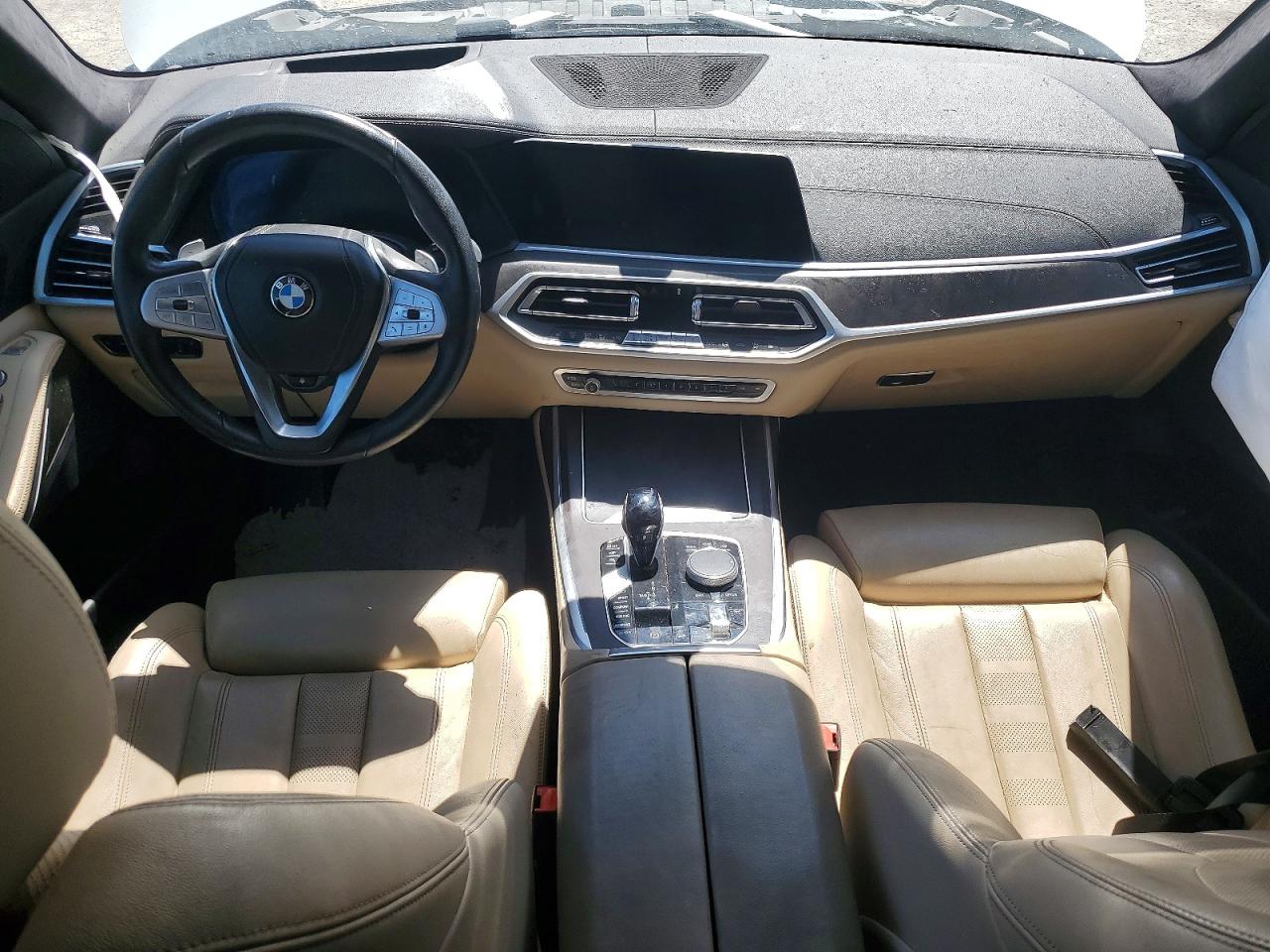 BMW X7 2022 — 9