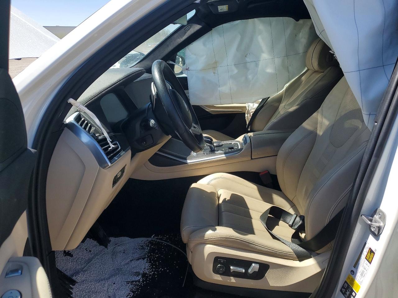 BMW X7 2022 — 8
