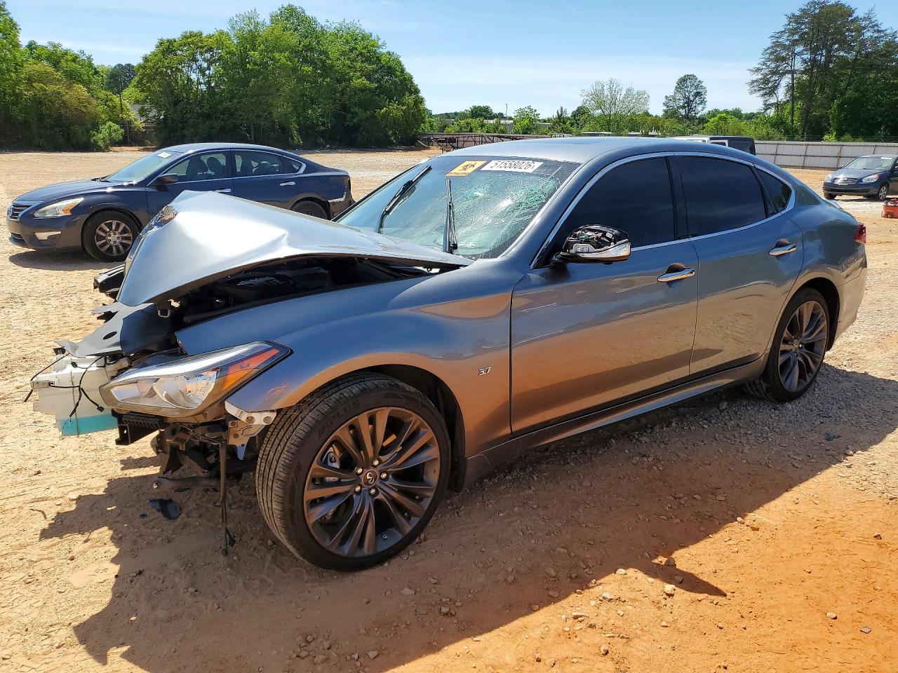 2018 INFINITI Q70 3.7 LUXE