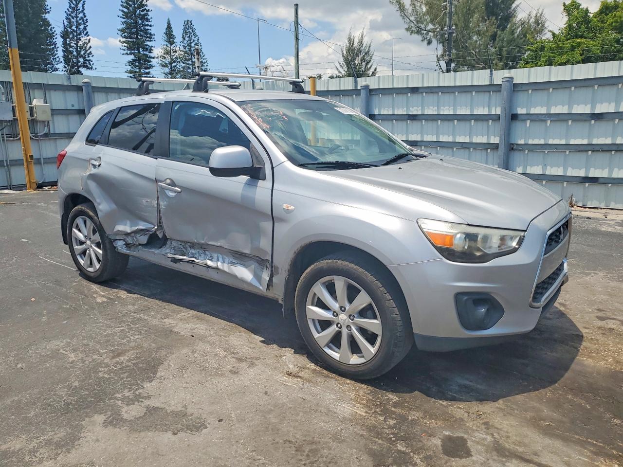 MITSUBISHI OUTLANDER SPORT 2014 — 5