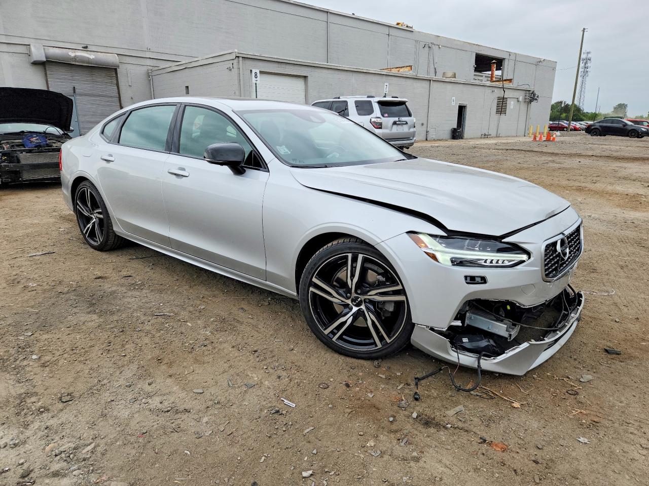 2020 VOLVO S90 T6 OCEAN RACE