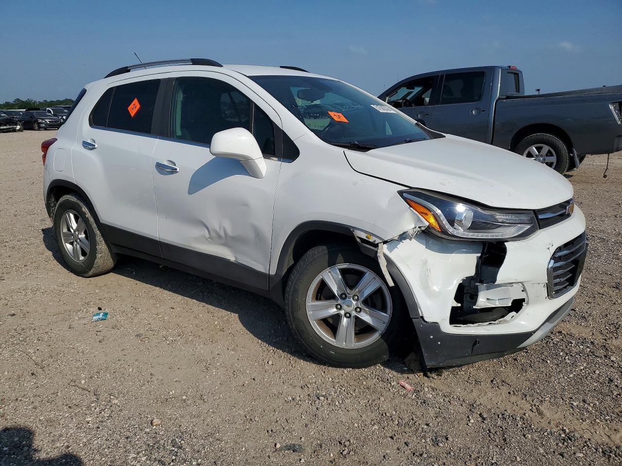 CHEVROLET TRAX 2018 — 5