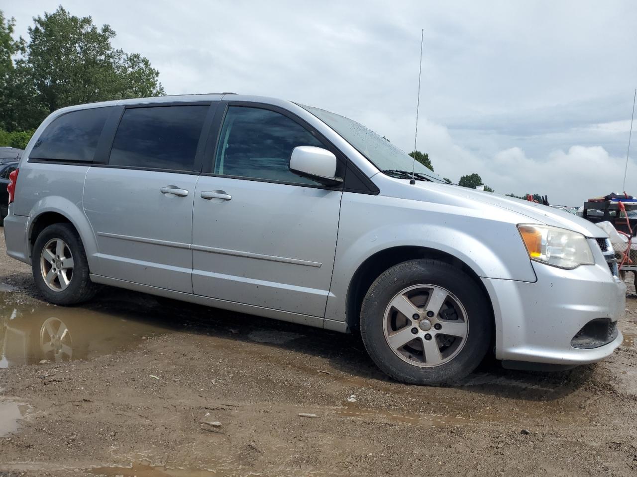 2012 DODGE GRAND CARAVAN SXT