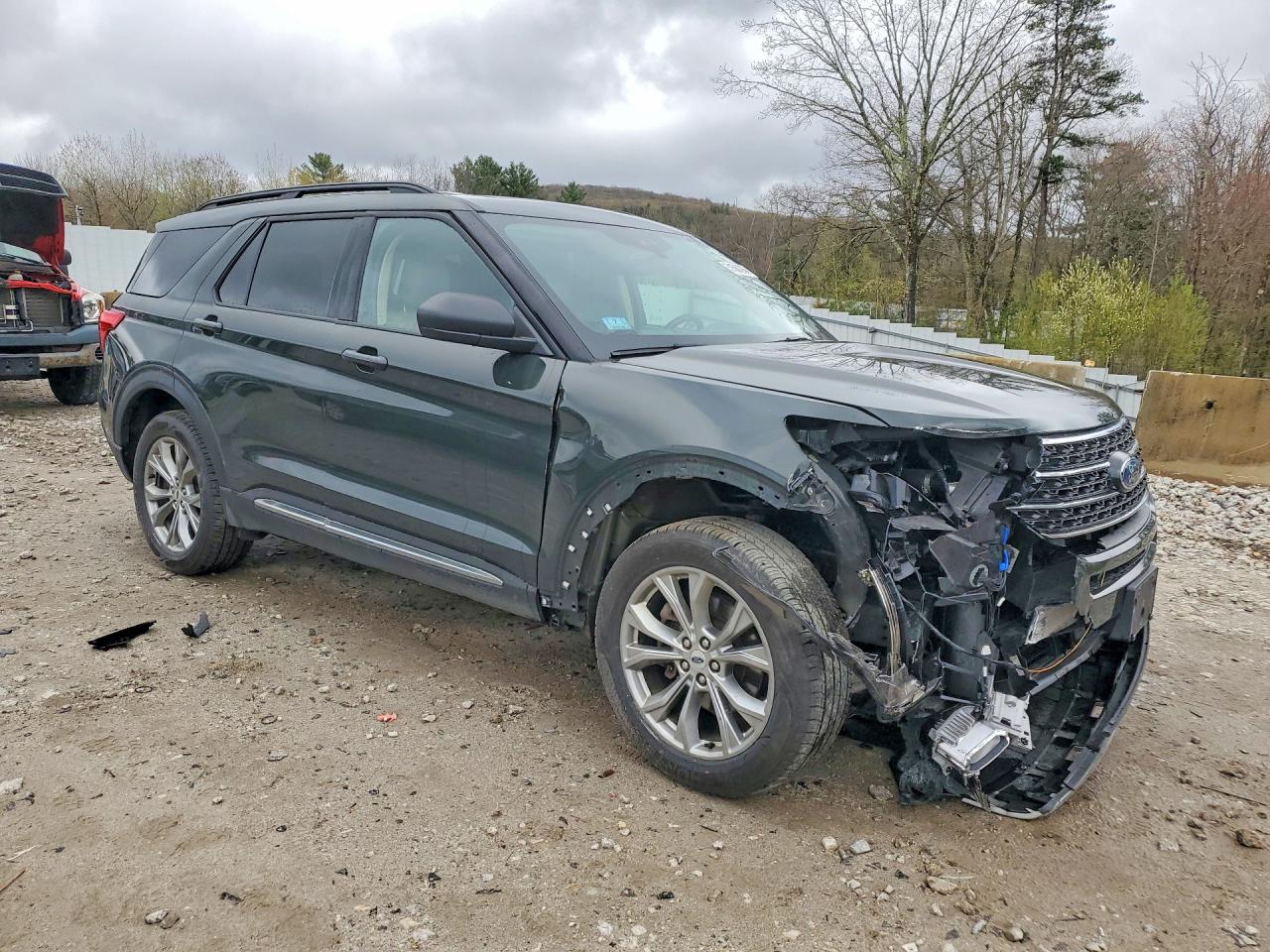 FORD EXPLORER 2023 — 5