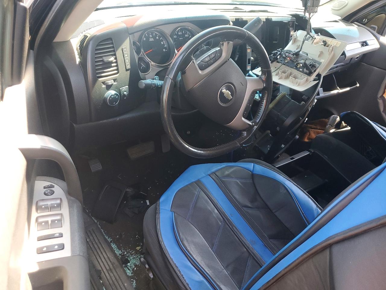 CHEVROLET SILVERADO 2008 — 9