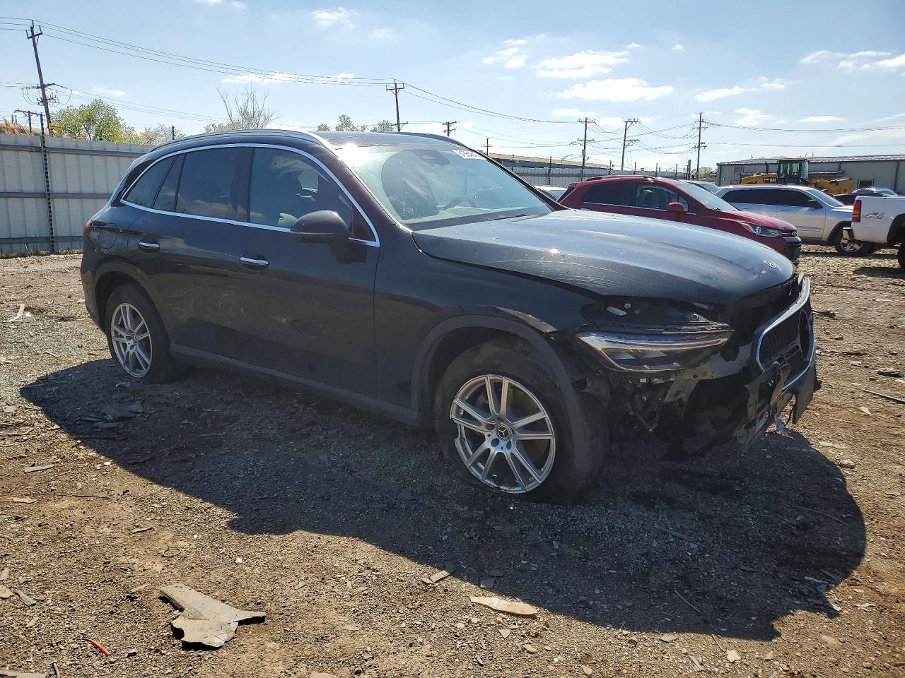 MERCEDES-BENZ GLC 2023 — 5
