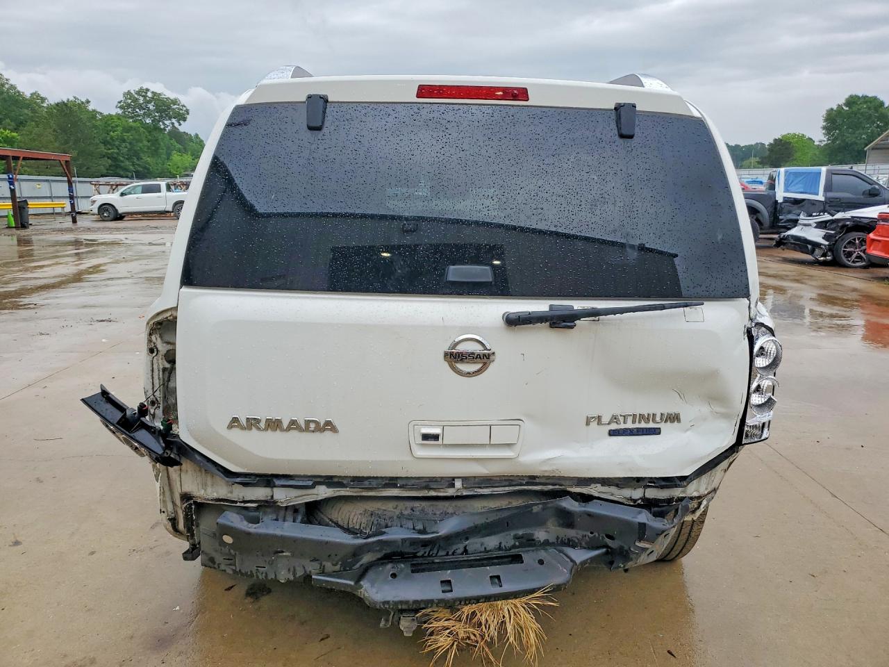 NISSAN ARMADA 2012 — 7
