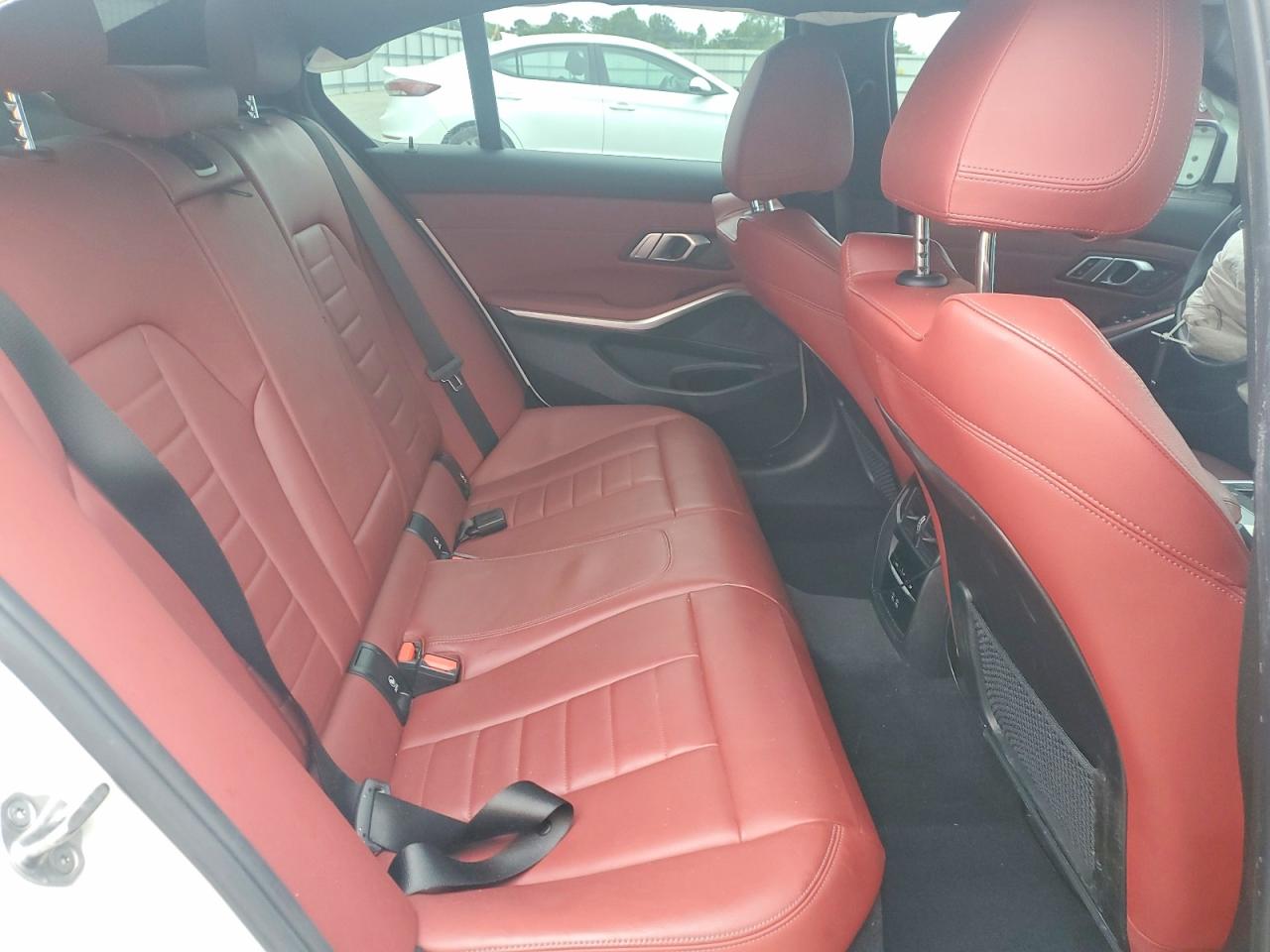 BMW 330XI 2022 — 11