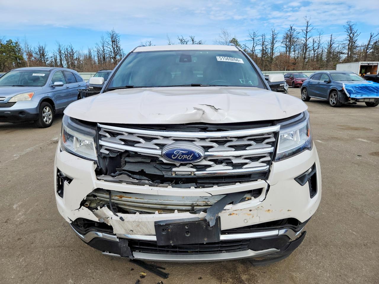 FORD EXPLORER 2018 — 5