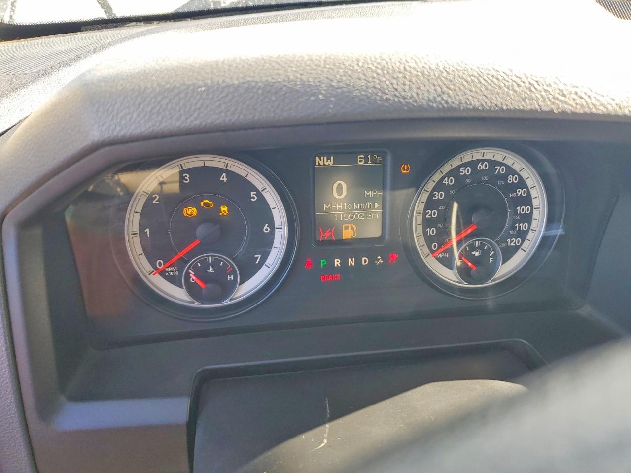 RAM 1500 2014 — 10
