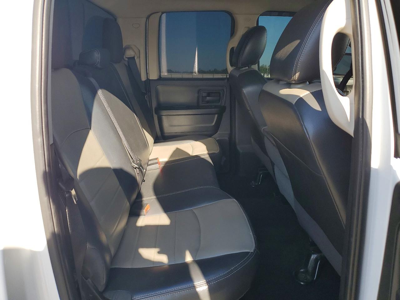RAM 1500 2014 — 11