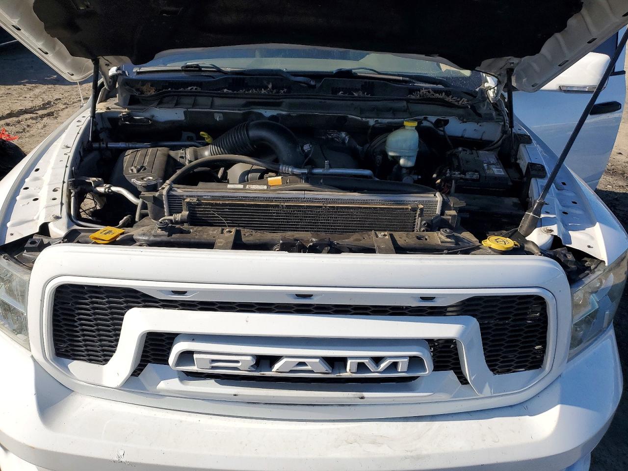 RAM 1500 2014 — 12