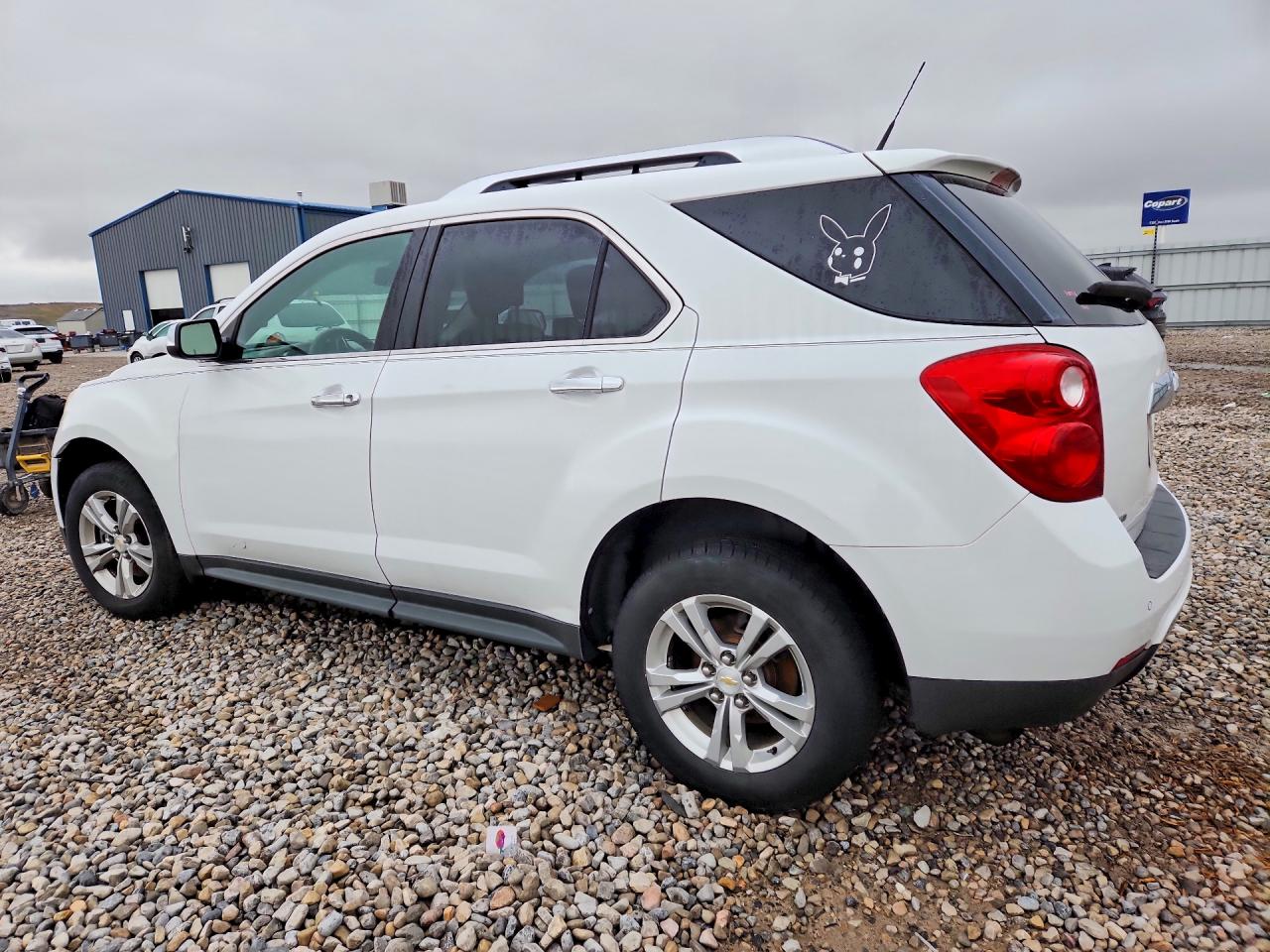 CHEVROLET EQUINOX 2011 — 3