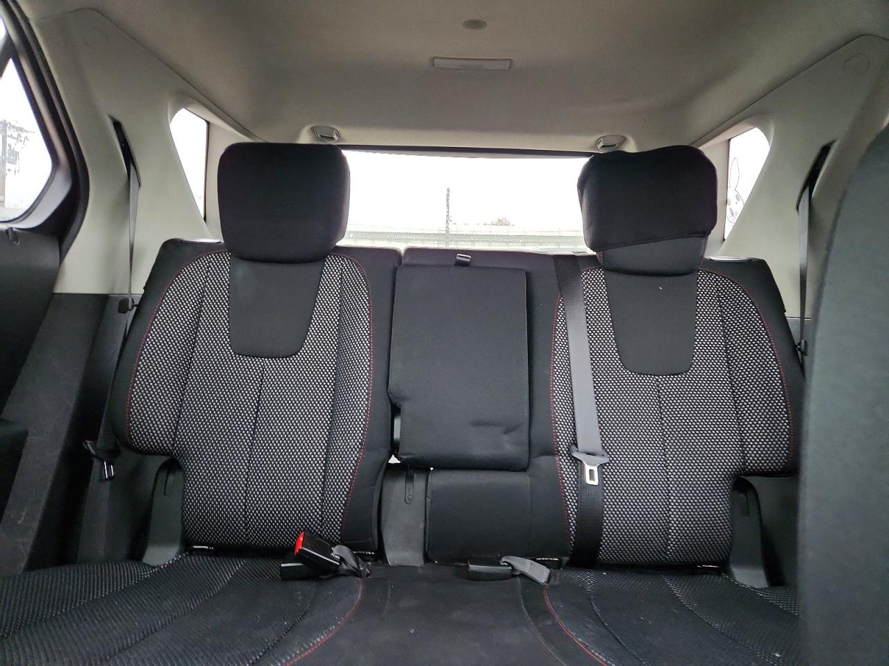 CHEVROLET EQUINOX 2011 — 11