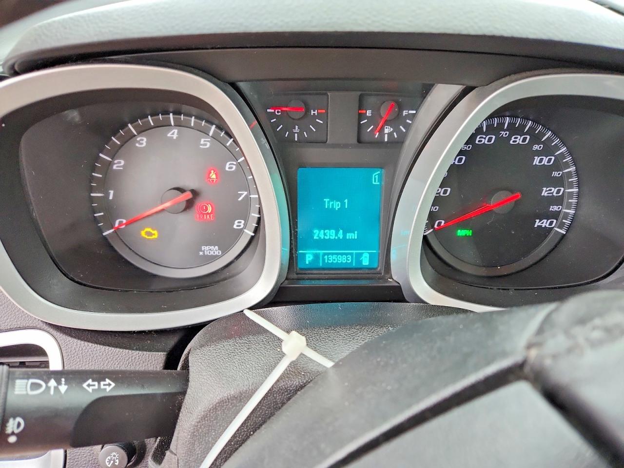 CHEVROLET EQUINOX 2011 — 10