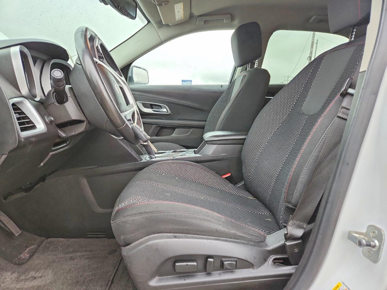 CHEVROLET EQUINOX 2011 — 8