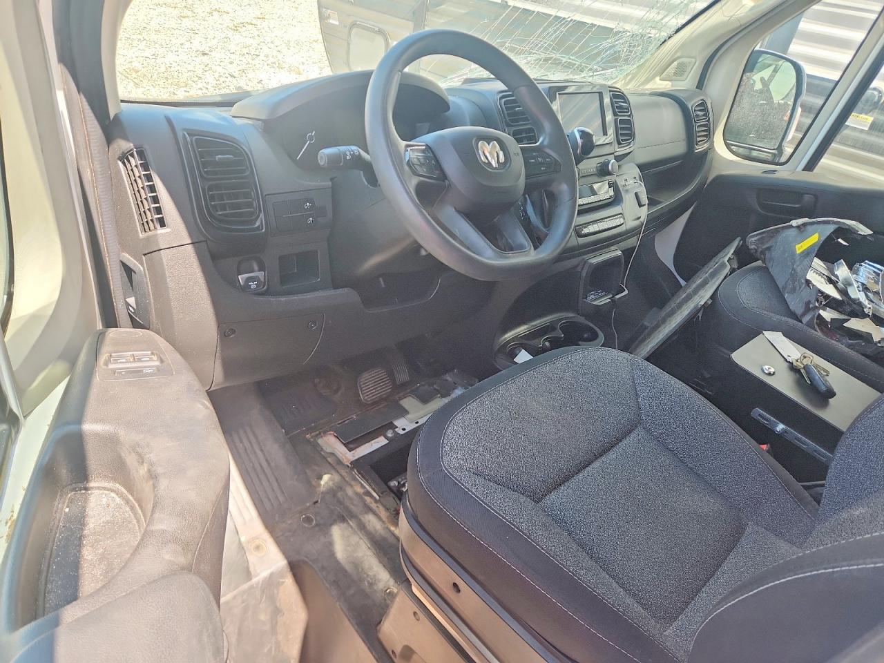 RAM PROMASTER 2500 2022 — 9