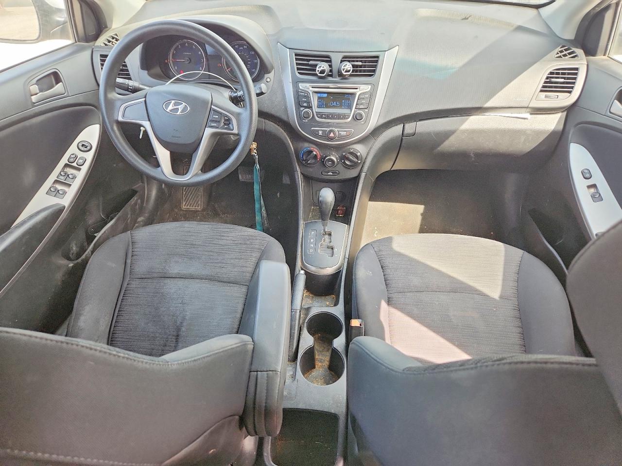 HYUNDAI ACCENT 2017 — 9