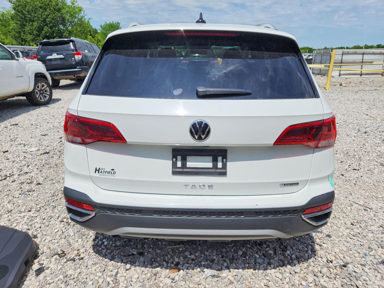 VOLKSWAGEN TAOS 2022 — 7
