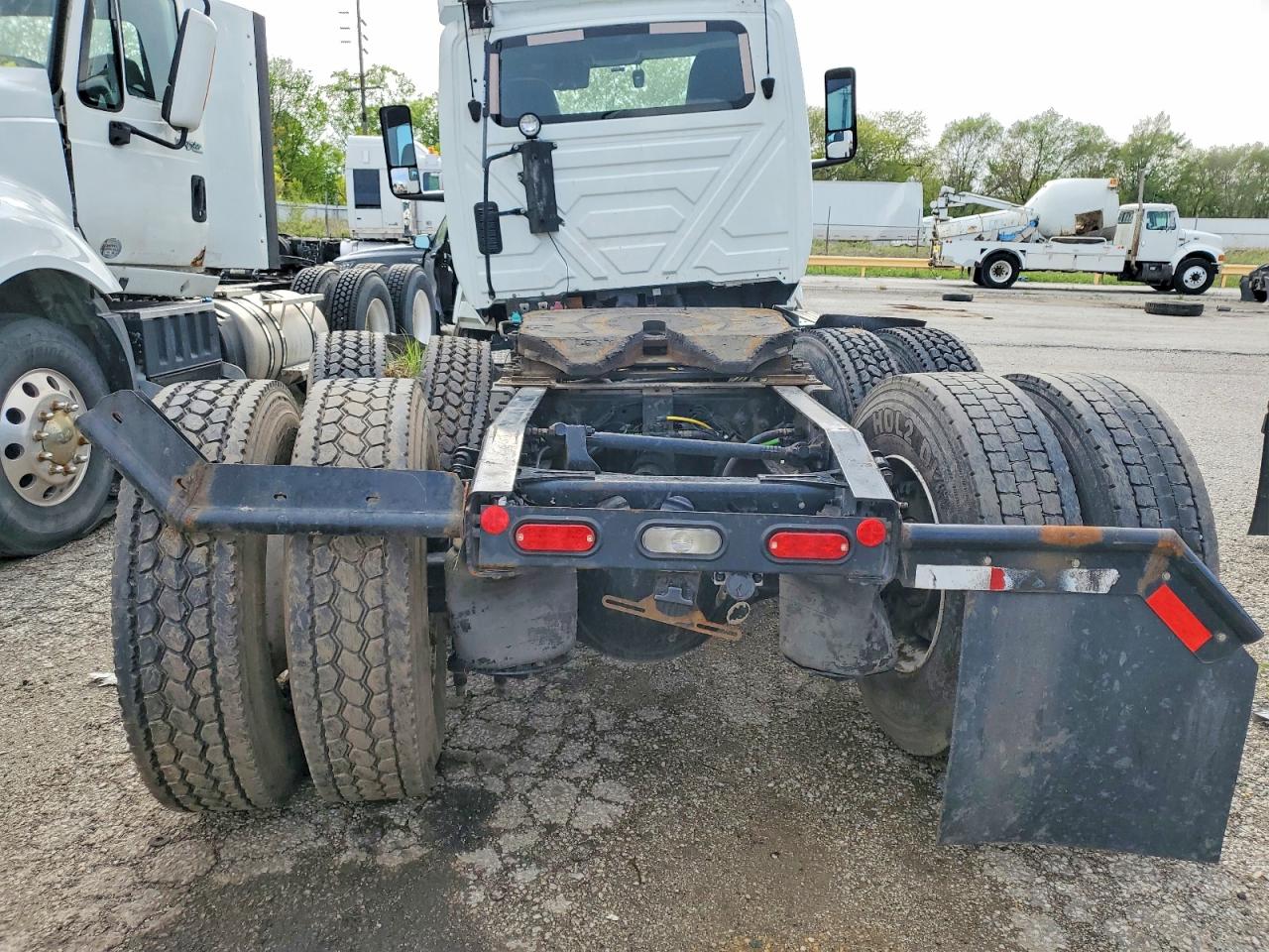 INTERNATIONAL LT625 2023 — 7