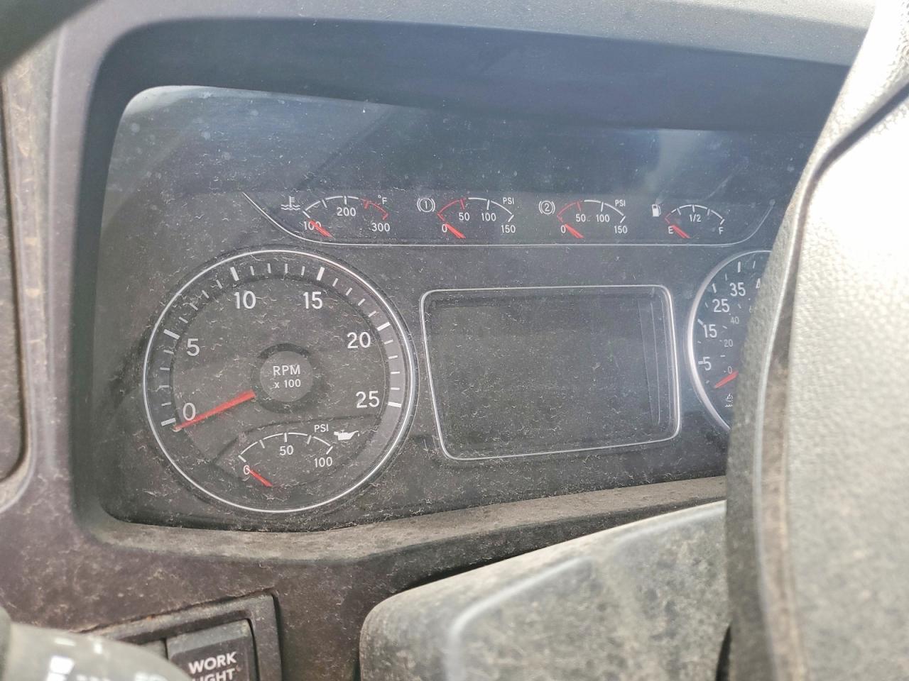INTERNATIONAL LT625 2023 — 9