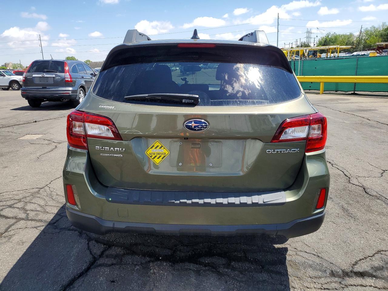 SUBARU OUTBACK 2016 — 7
