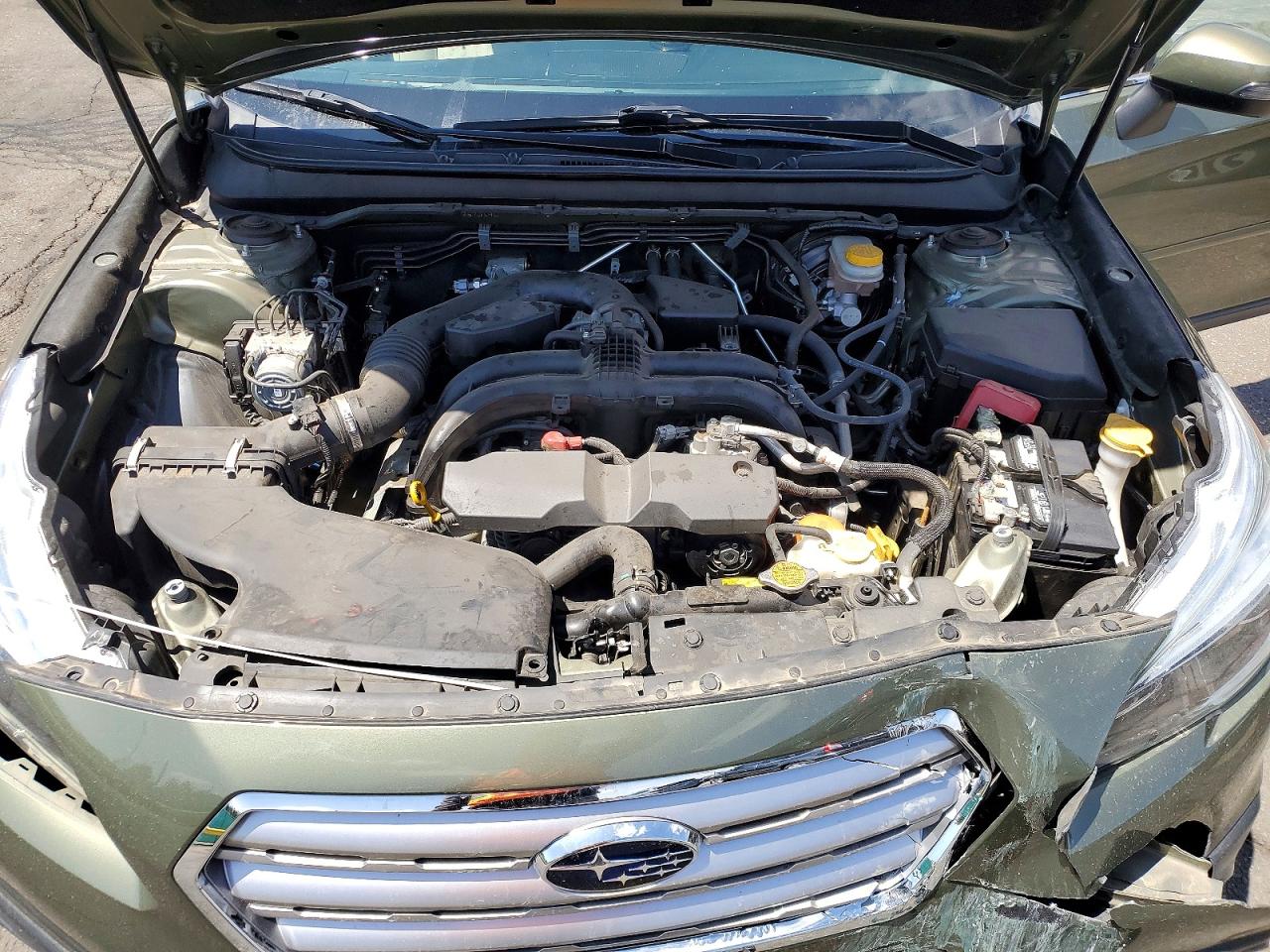 SUBARU OUTBACK 2016 — 12