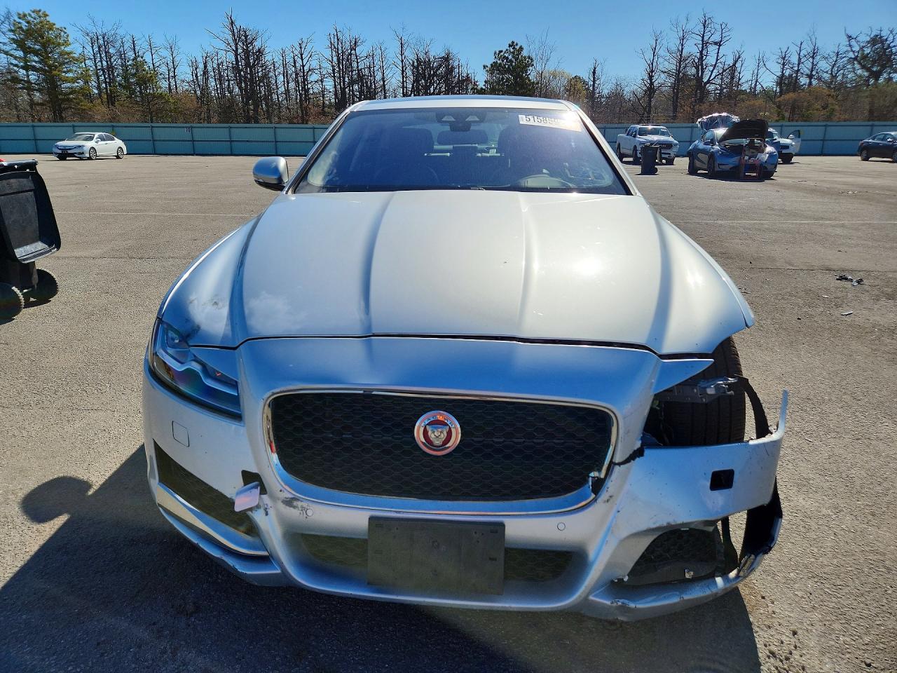 JAGUAR XF 2016 — 6