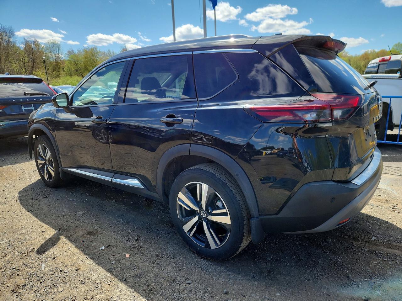 NISSAN ROGUE 2021 — 3