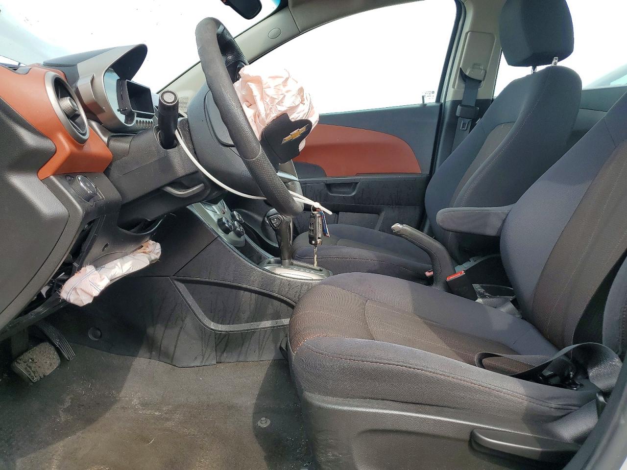 CHEVROLET SONIC 2013 — 8