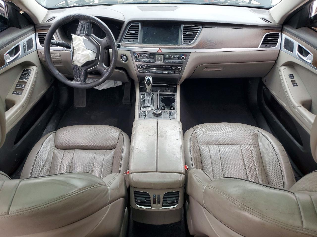 HYUNDAI GENESIS 2015 — 9