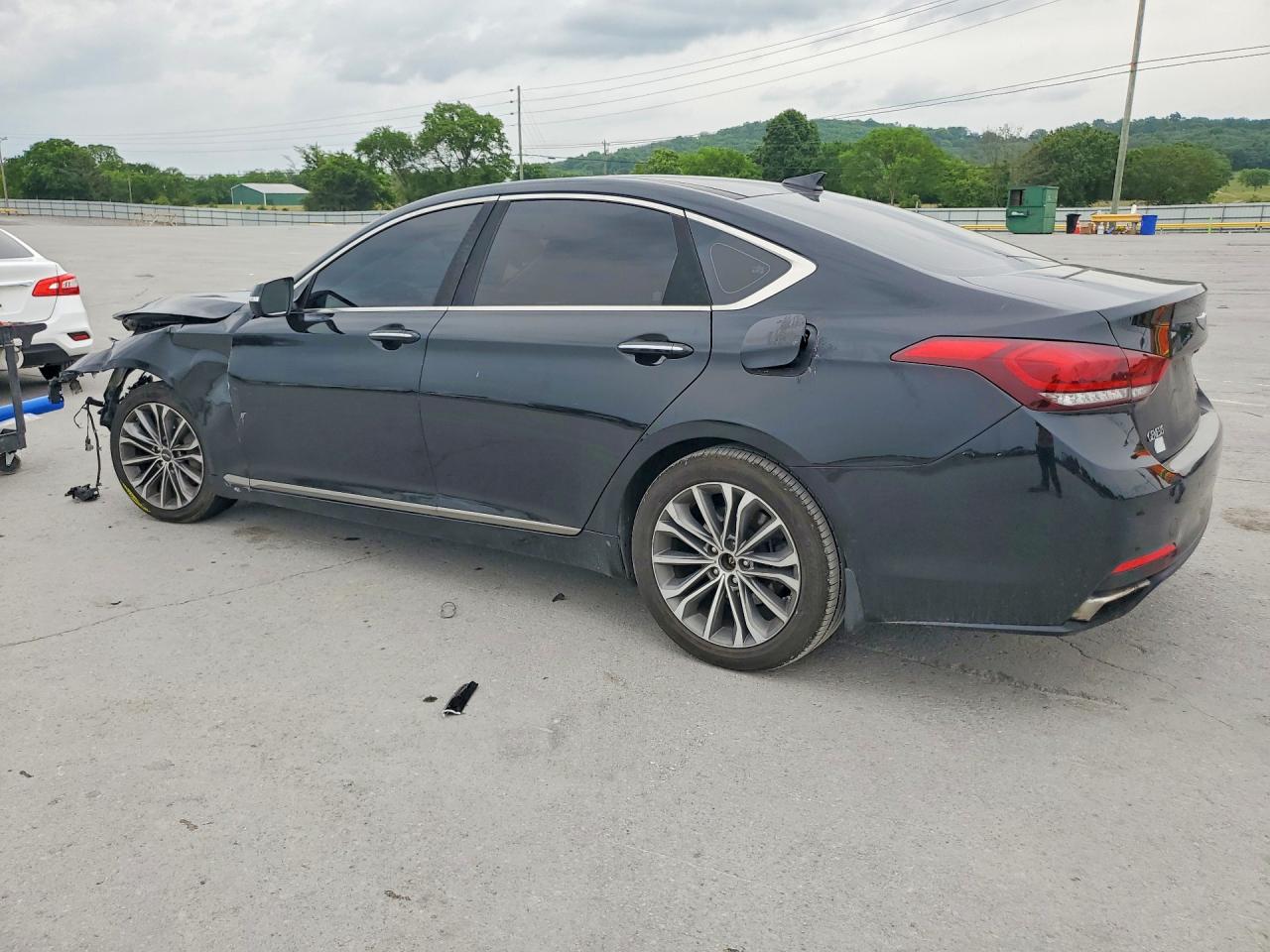 HYUNDAI GENESIS 2015 — 3