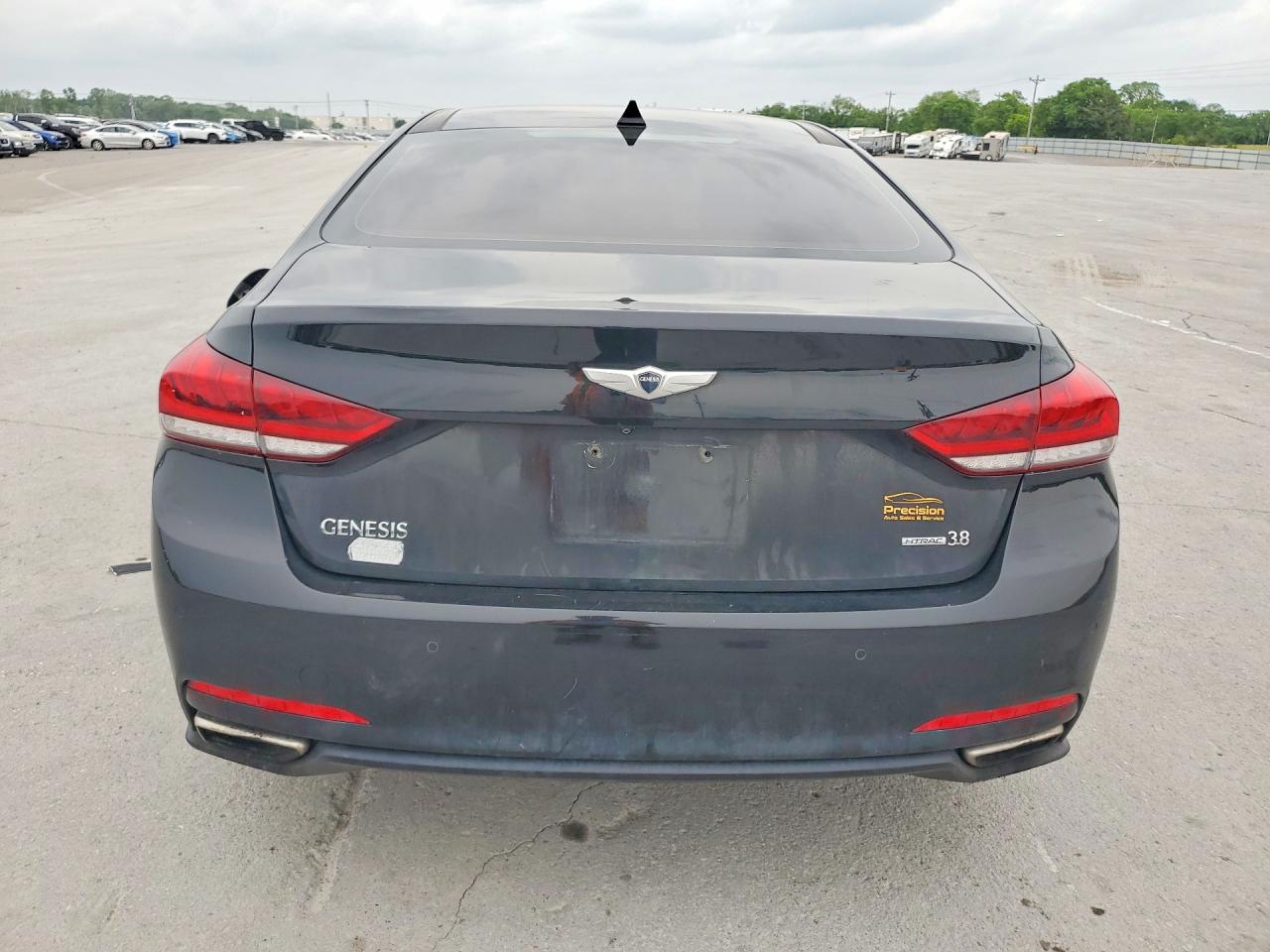 HYUNDAI GENESIS 2015 — 7