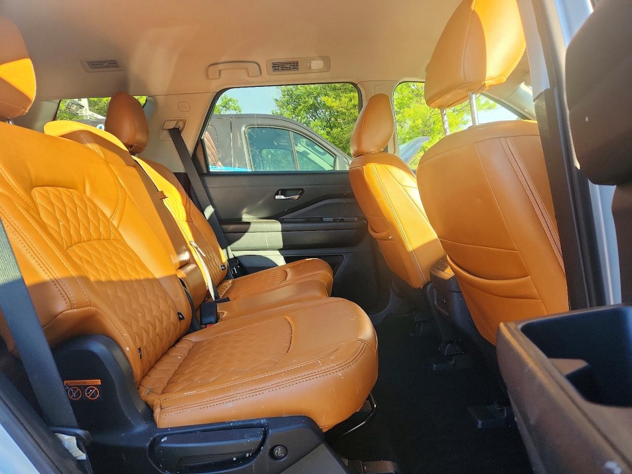 NISSAN PATHFINDER 2022 — 11