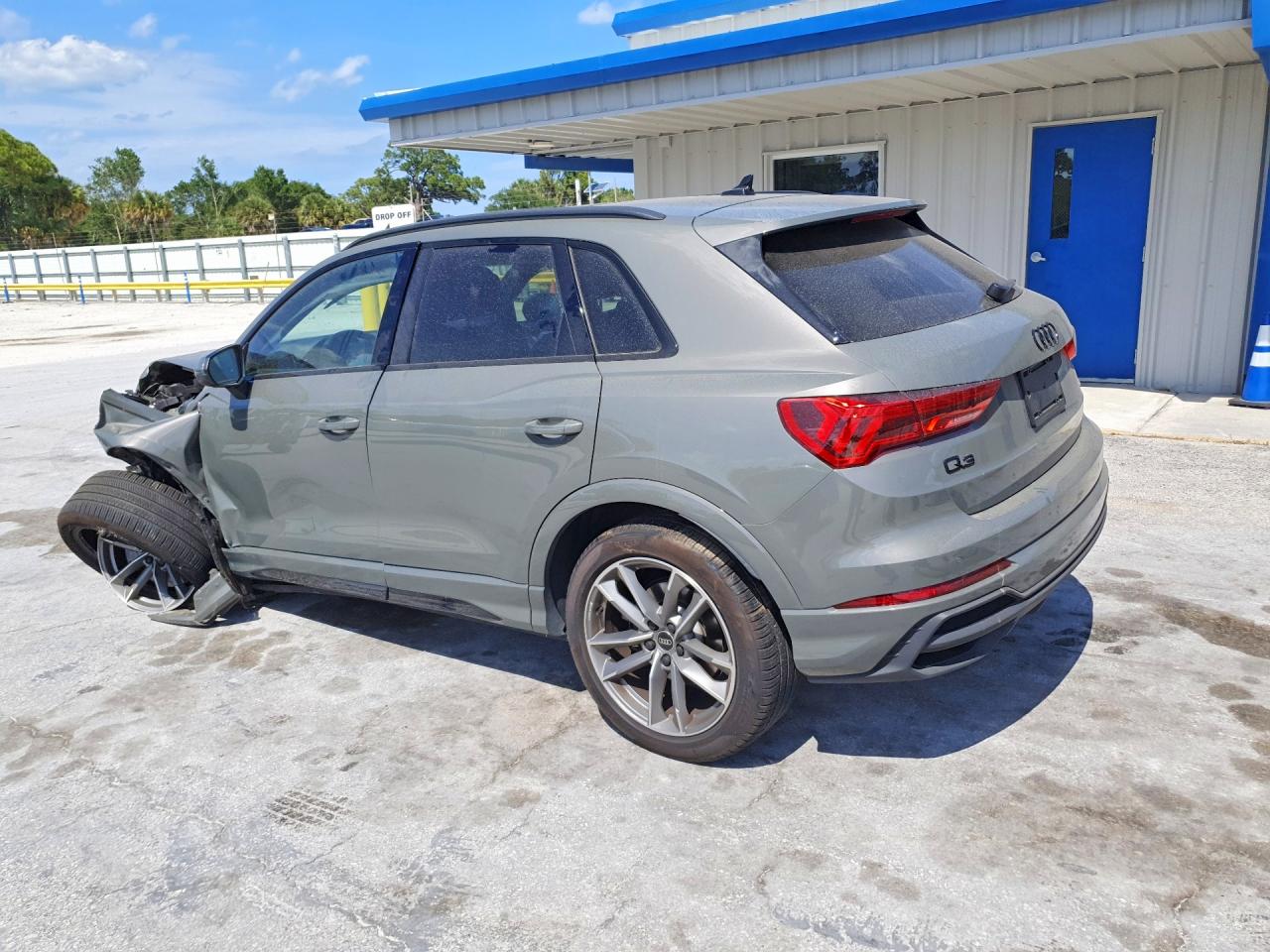 AUDI Q3 2025 — 3