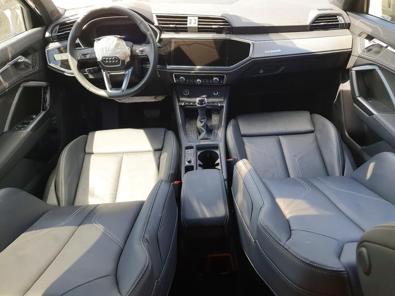 AUDI Q3 2025 — 9