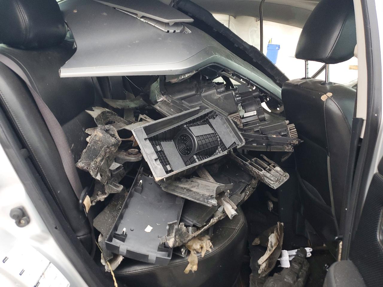 NISSAN SENTRA 2010 — 11