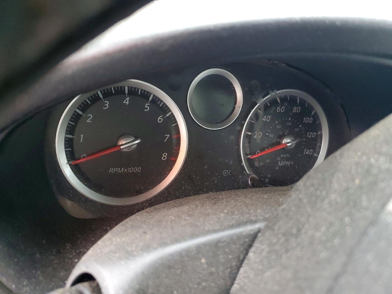 NISSAN SENTRA 2010 — 10