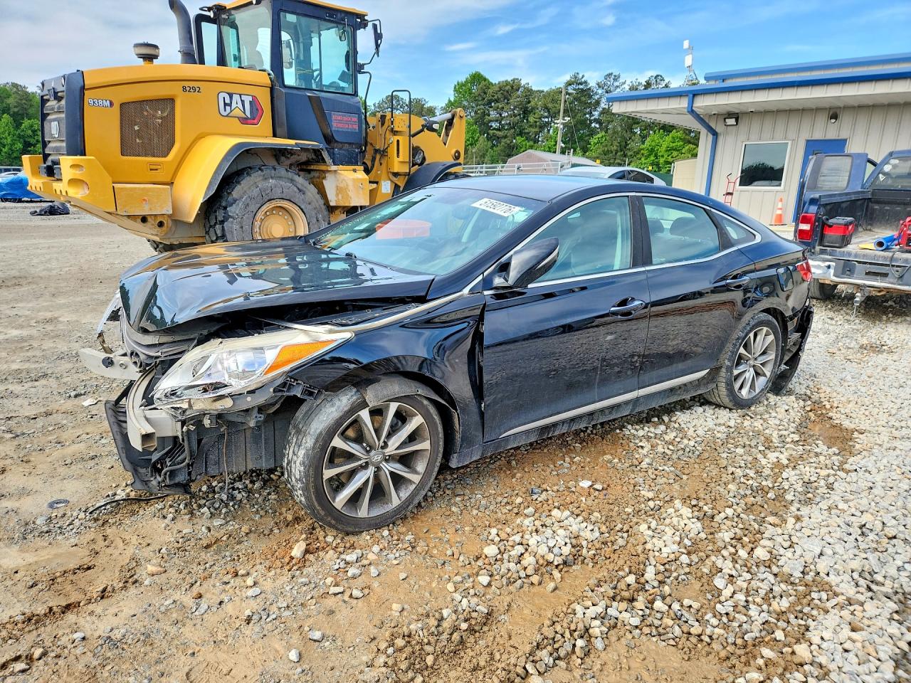 2017 HYUNDAI AZERA BASE