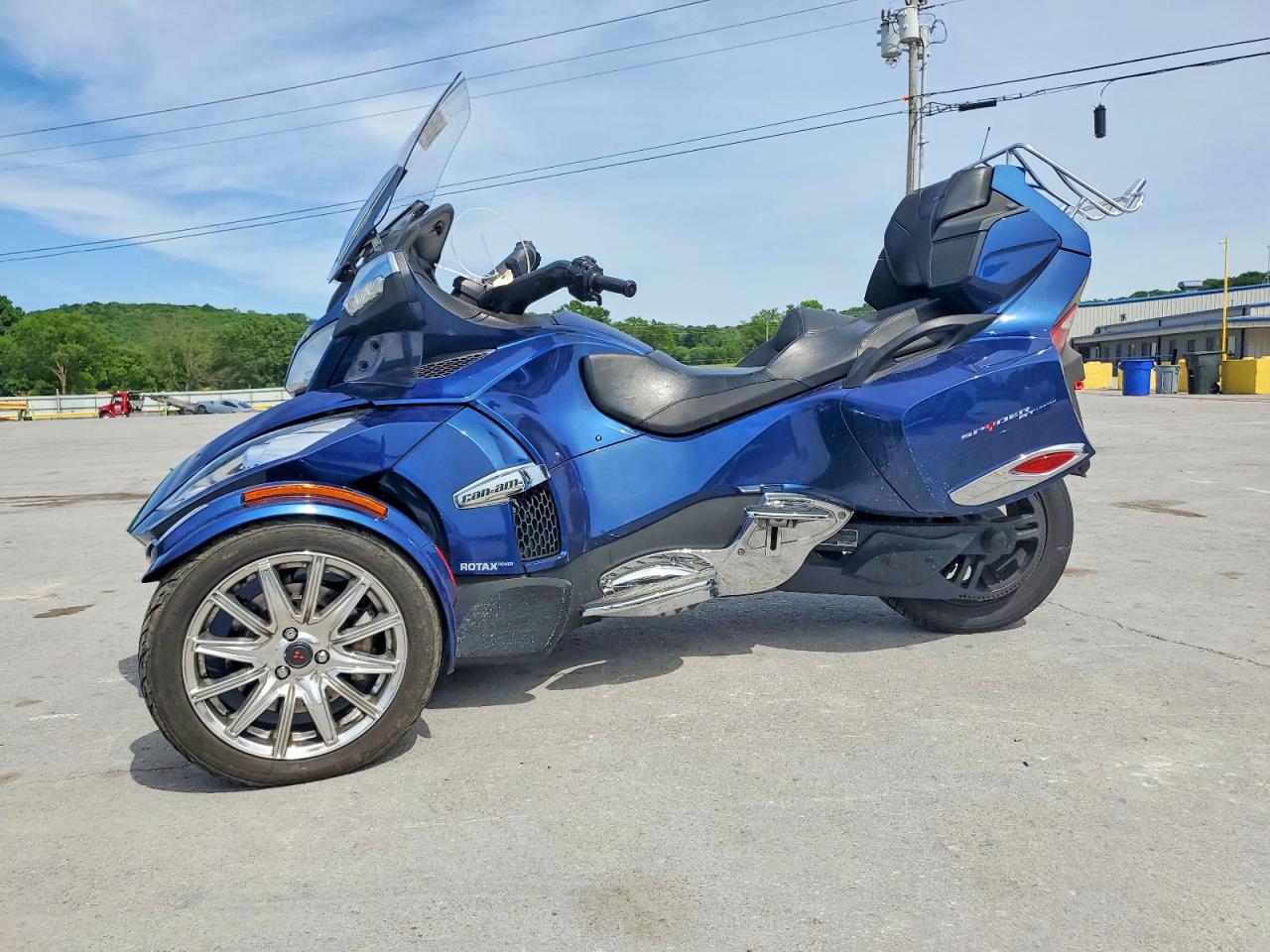 CAN-AM SPYDER ROADSTER 2017 — 4