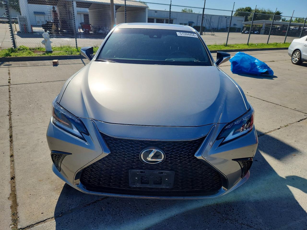 LEXUS ES 2019 — 6
