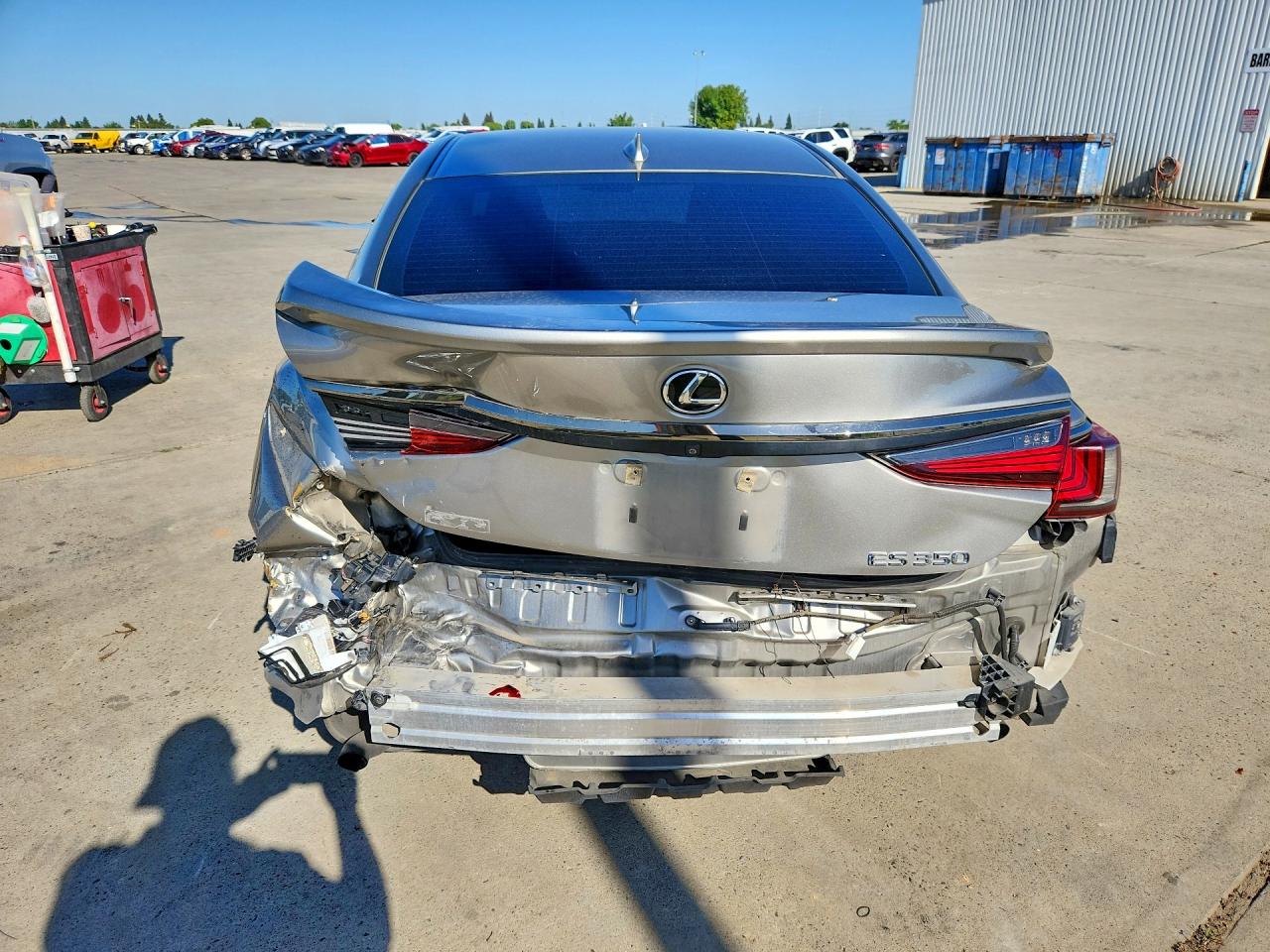 LEXUS ES 2019 — 7