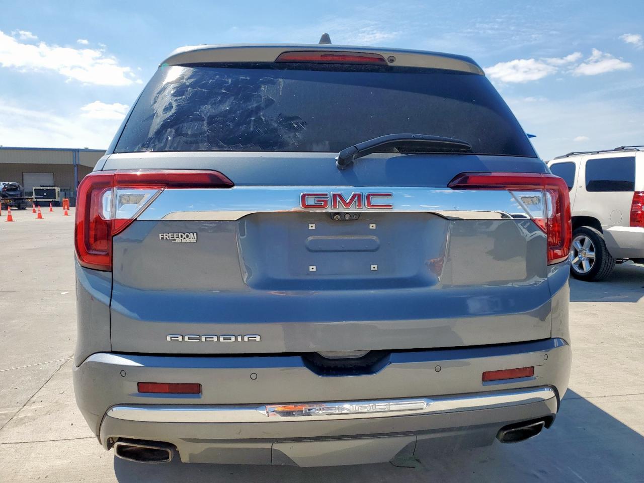 GMC ACADIA 2021 — 7