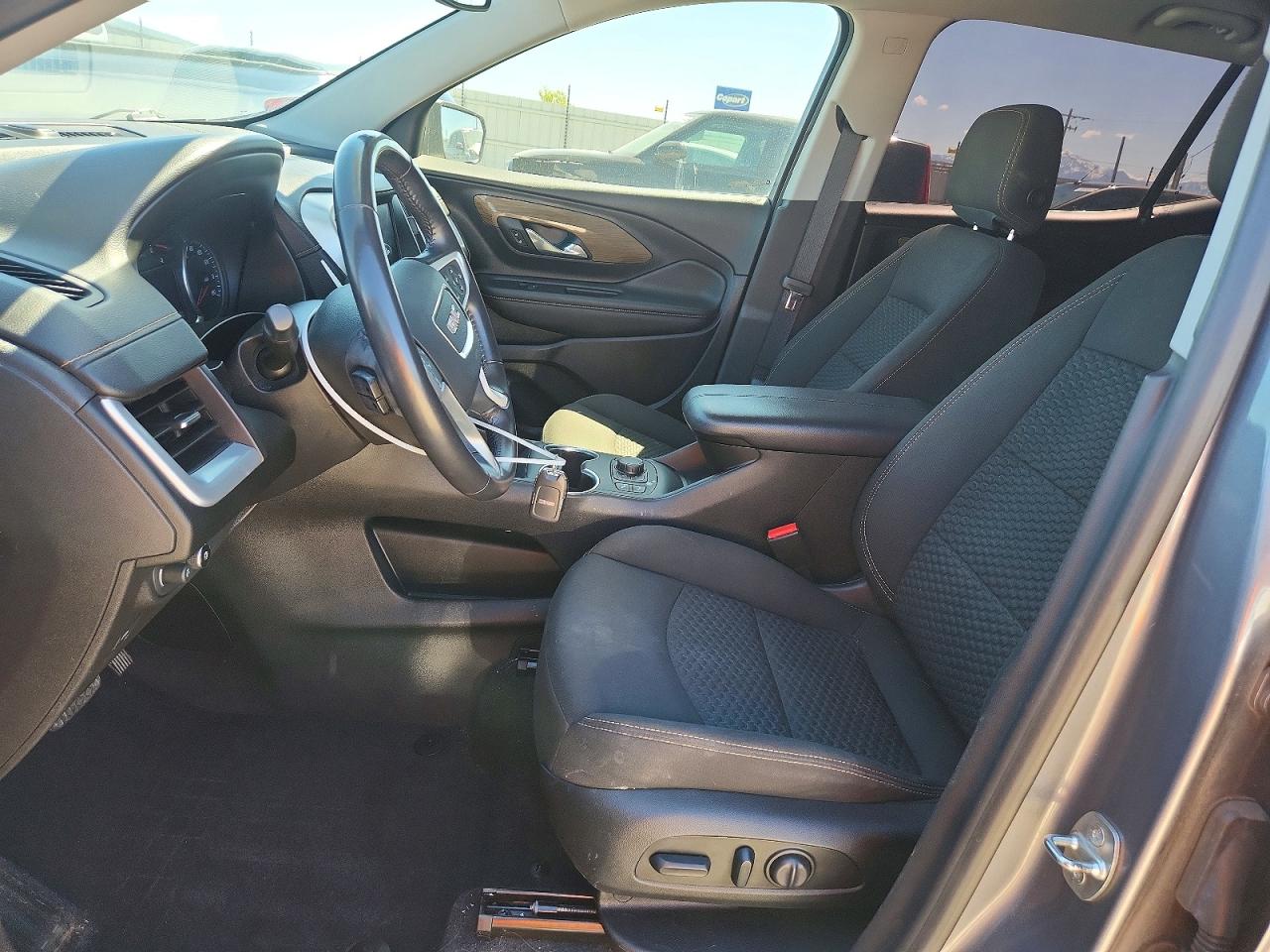 GMC TERRAIN 2020 — 8