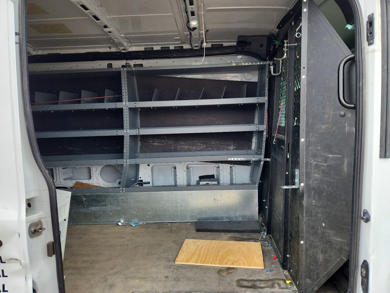 FORD TRANSIT 2020 — 12