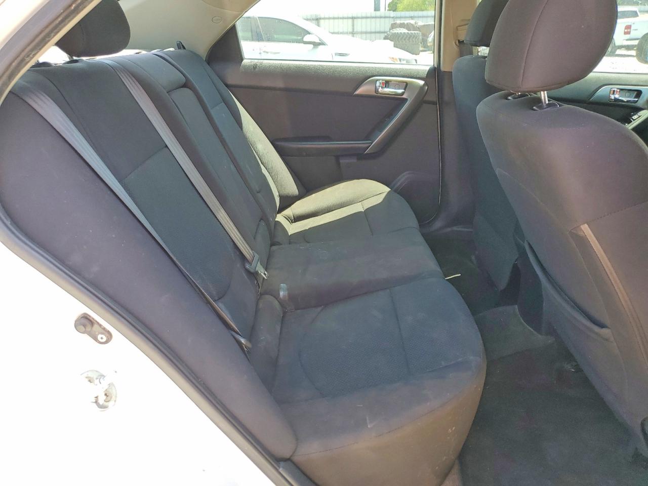 KIA FORTE 2013 — 11