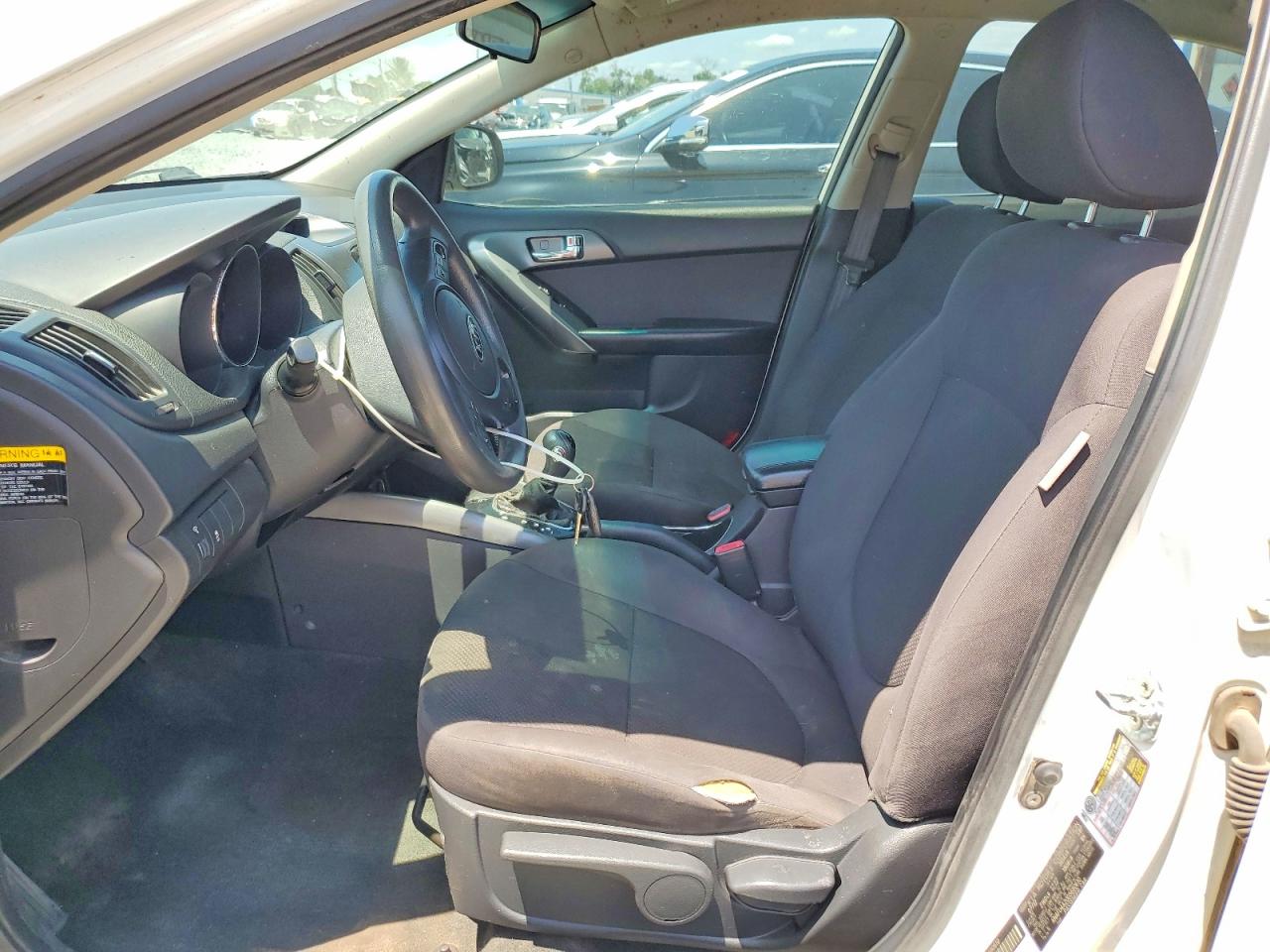 KIA FORTE 2013 — 8